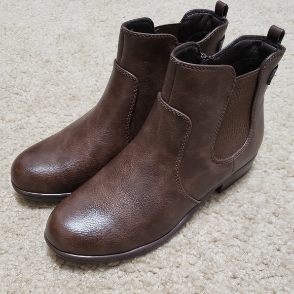 NWT Yuu Brina zip bootie - Picture 2 of 10